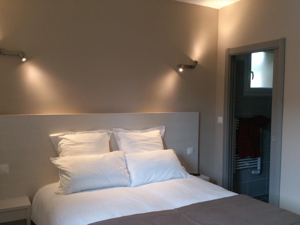 莱斯佩提斯奥瑞勒斯酒店 Saint-Martin-dʼArdèche 外观 照片